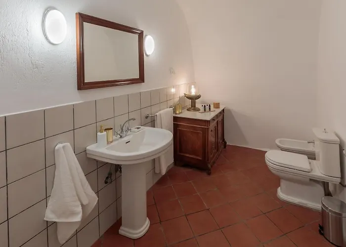 Azure Santorini * Imerovigli (Santorini)